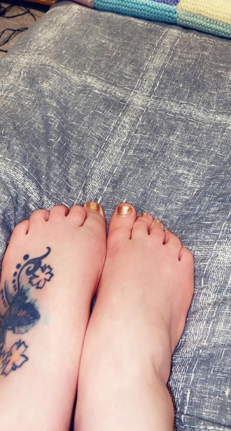 Feet 