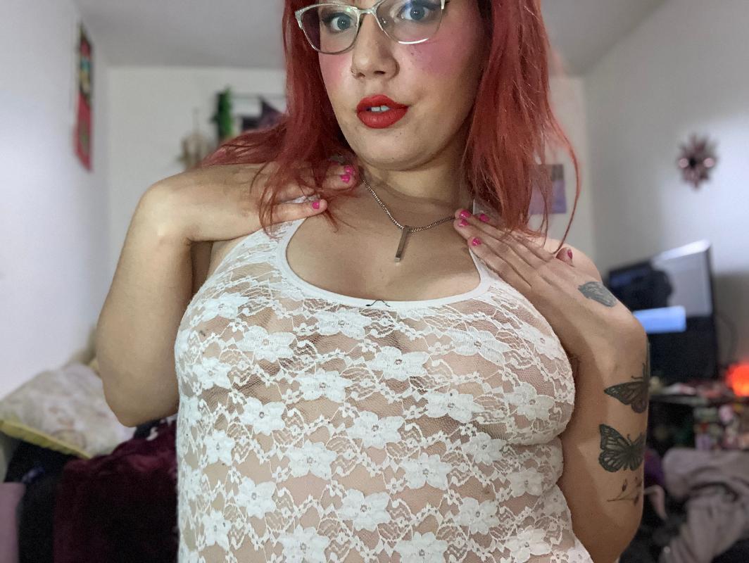 My clothes would look better on your bedroom floor💜 #lace #sheer #sexy #vixen #redhead #lipstick #lipfetish 