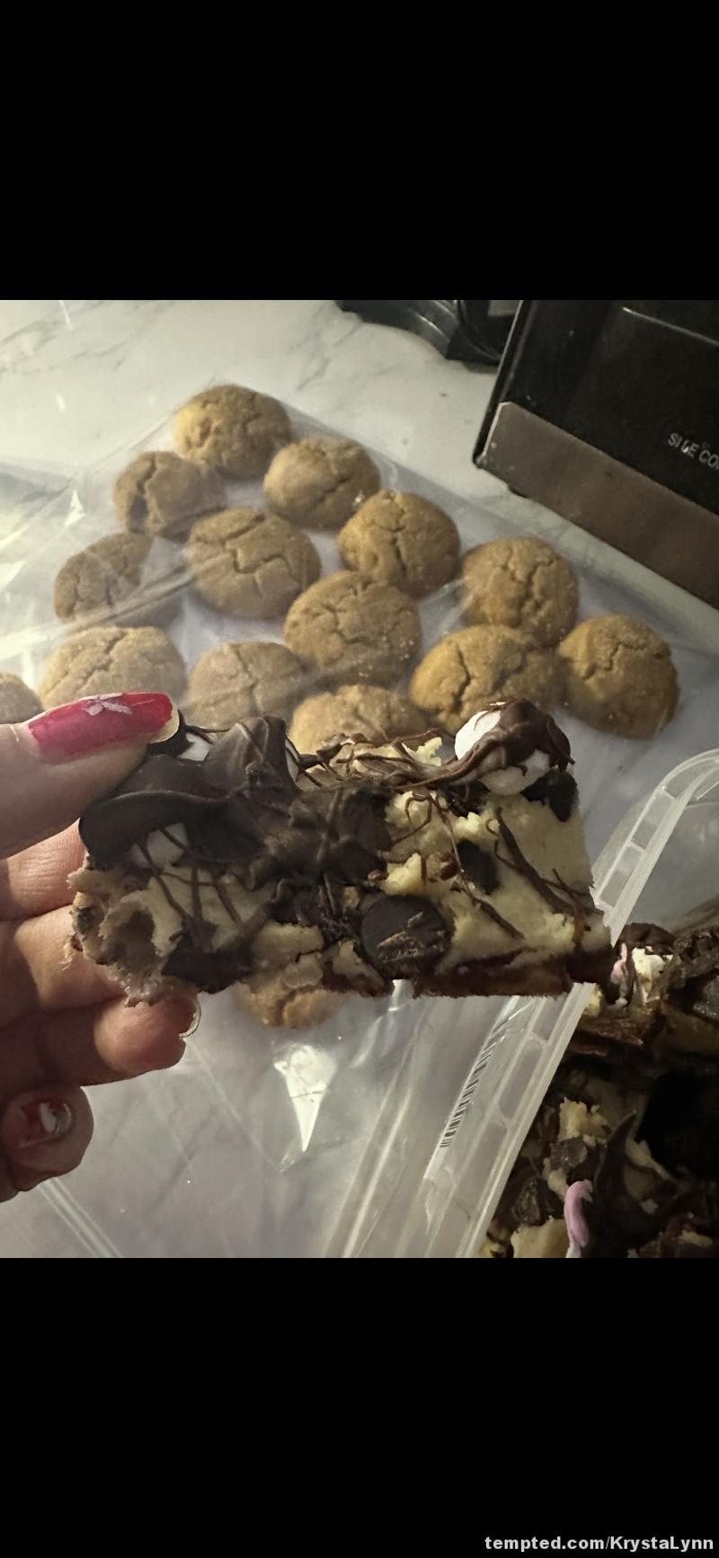 Baked goods from live show- edible cookie dough bark and peanut butter cookies 