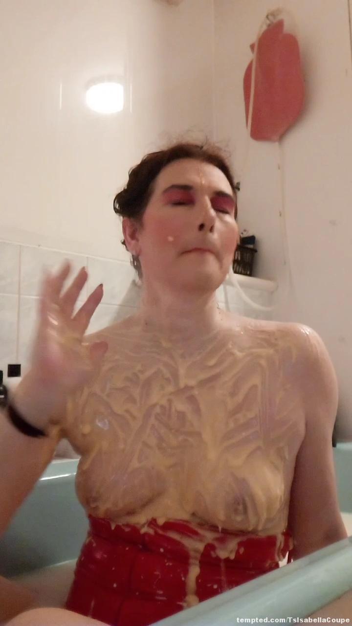 Valentine's Day ladyship's Sploshing  #Sploshing  #WetAndMessy  #ValentinesDay 