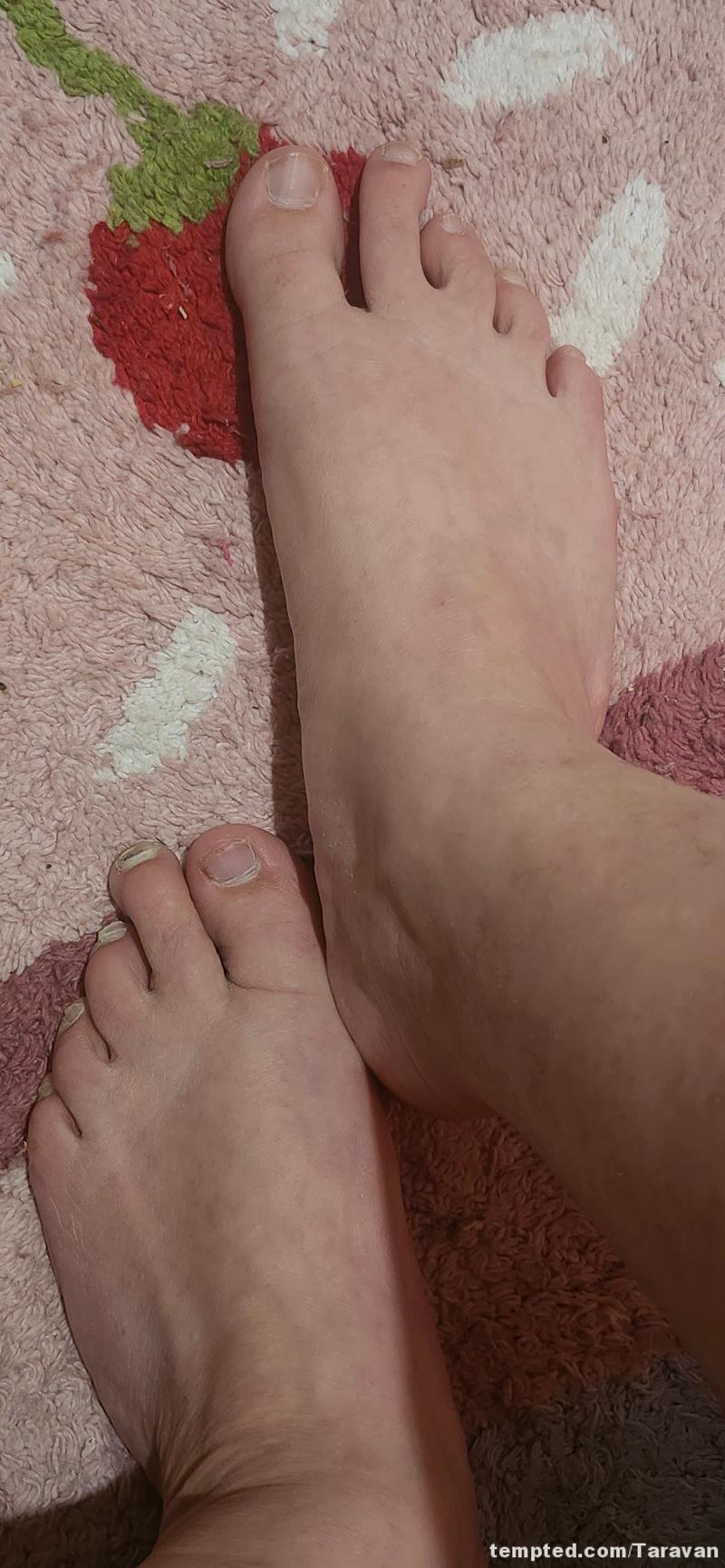 Feet #feet #FeetPics  #FootFetish 