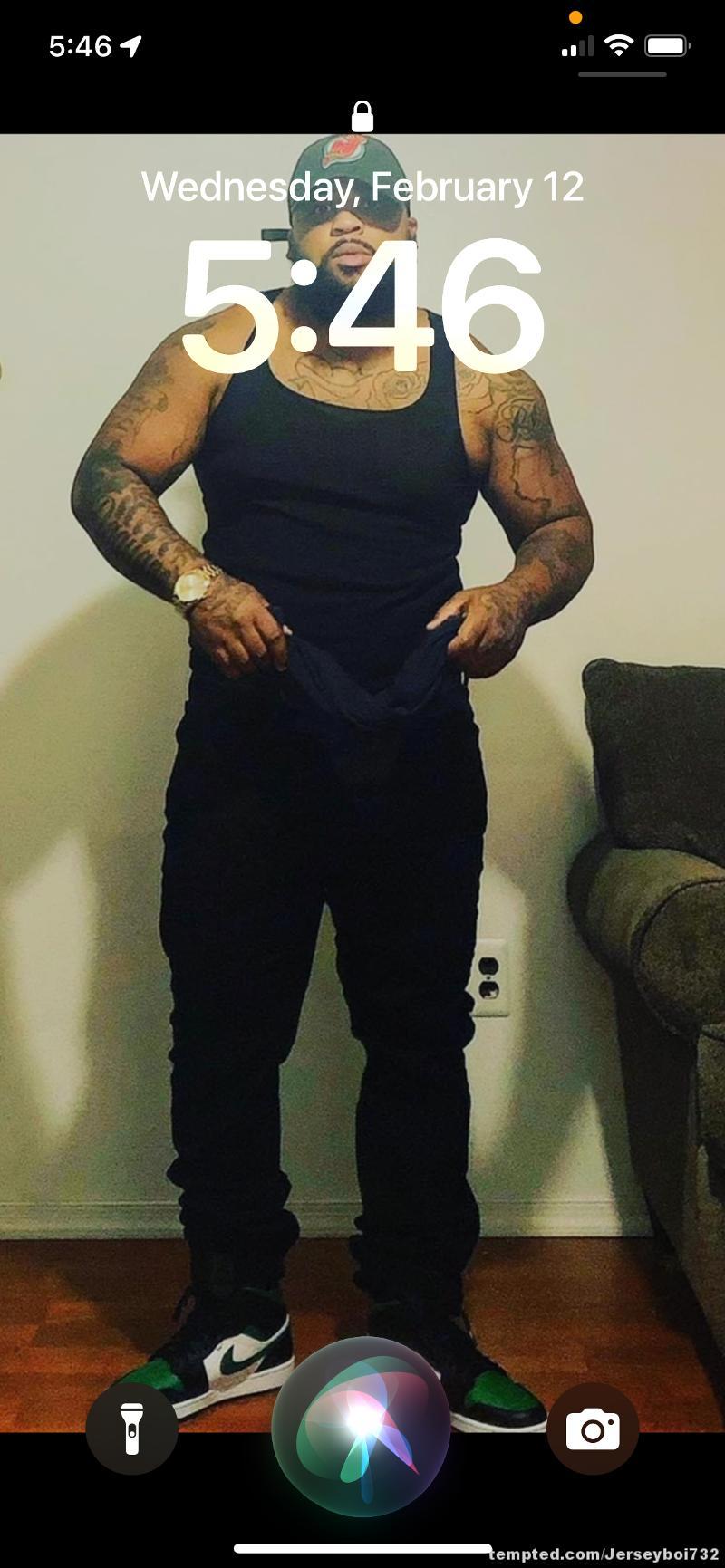Nice body and loving on