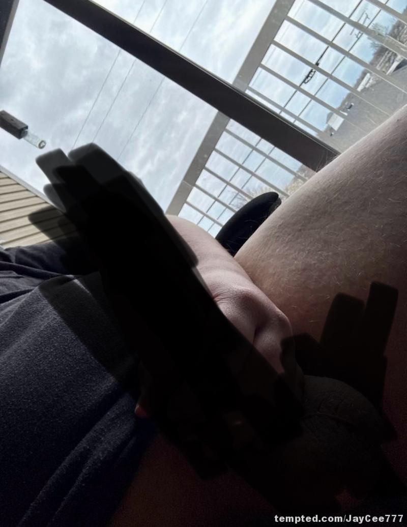 Who wants to see the full pic and more 😘 #Tease #DickRate 