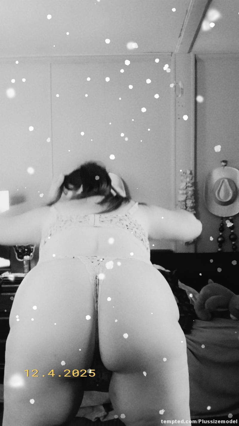 #plussizemodel #plu