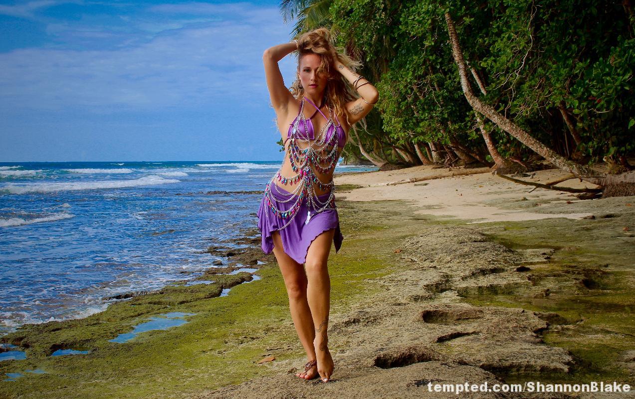 Belly Dance Photoshoot ✨ #BellyDance  #SensualMoves #junglegoddess #caribbeanqueen #Sensual 