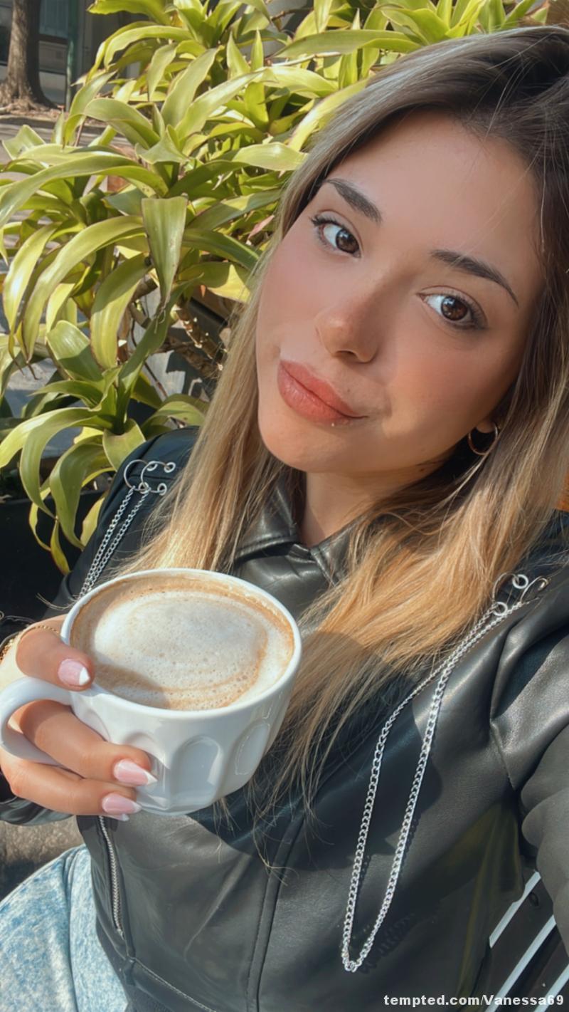 Coffee 🫶🏼❤️  #CoffeeLovers  #CaffeineFix #SubscribeForMore 
