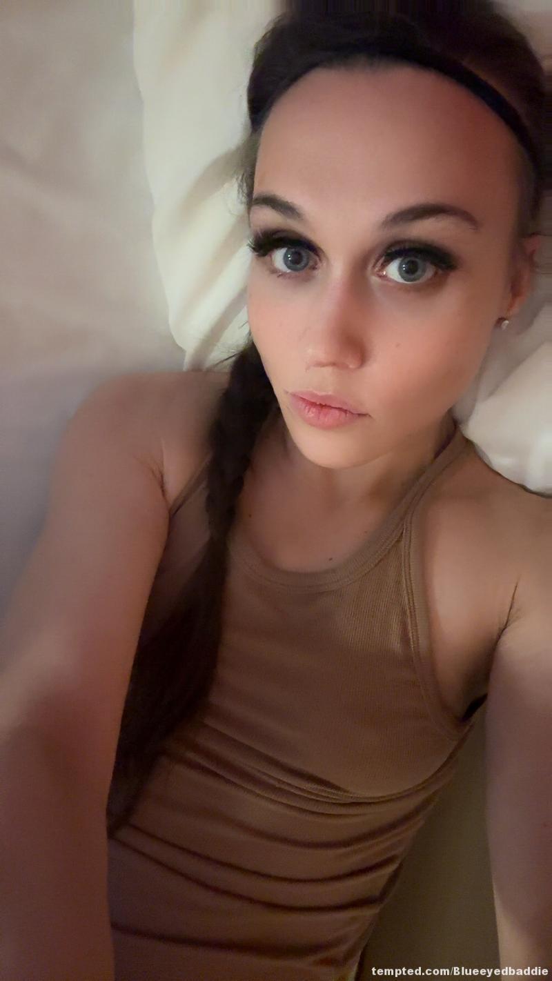 Blue eyed baddie  #SeductiveGaze  #BlueEyes 