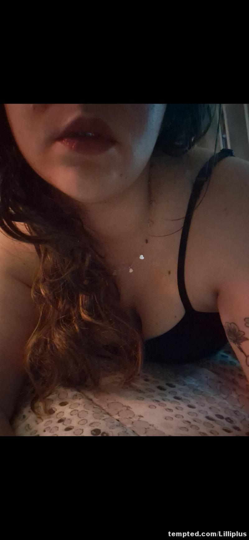 💋