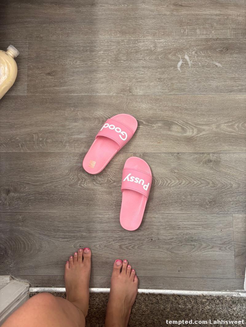 Toes