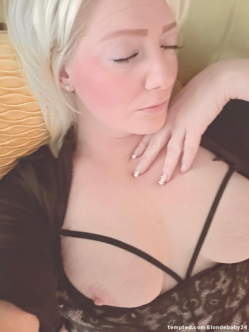 😘
