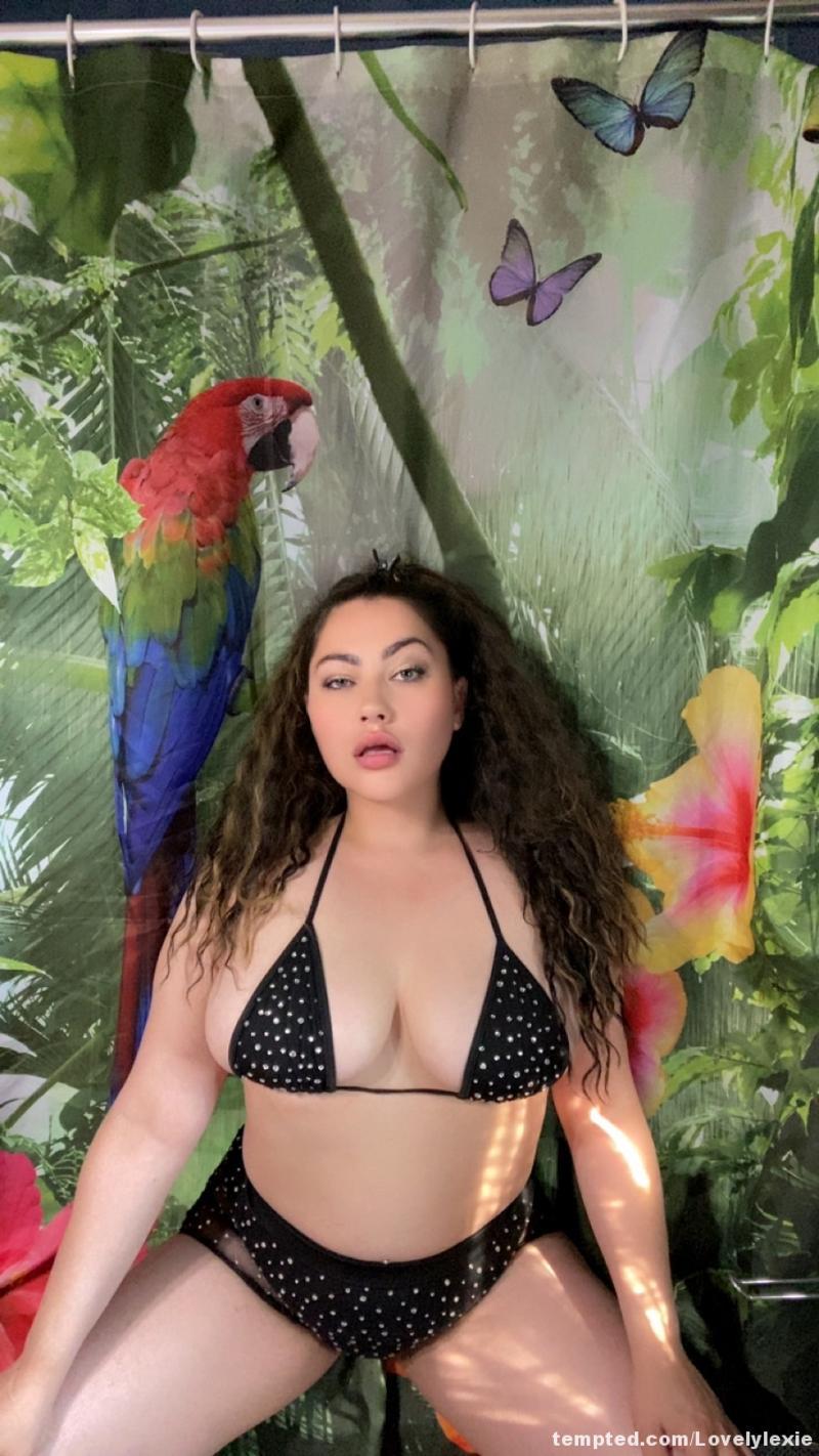 Morning 🖤👙🍎 like my outfit 😈part ~1 #SexyOutfit 