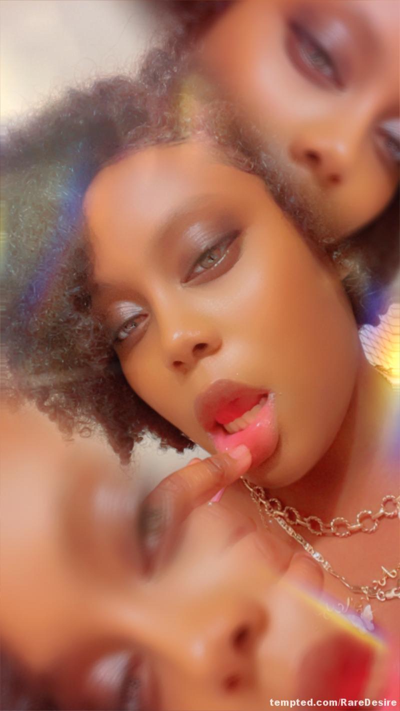 Soft Seduction 