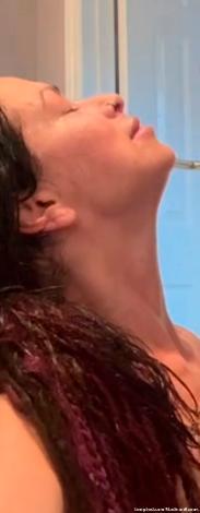 That's one TIGHT crop! MY FIRST BJ...now available! DM to inquire 🍆💦