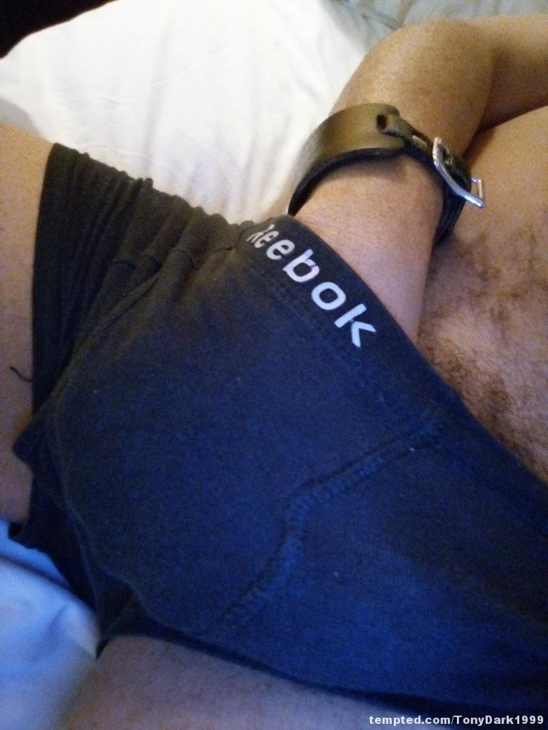 Pleasuring Myself 1🍆♥️♥️🖤 #AltModel #altmodels #selflove  #masturbation  #soloplay #masturbationtime #bulge #BulgeTease 