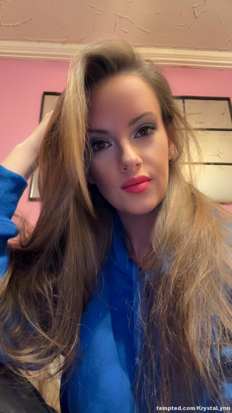 Comfy vibes 💋 #sensualvibes  #softandtender  #intimatenights 