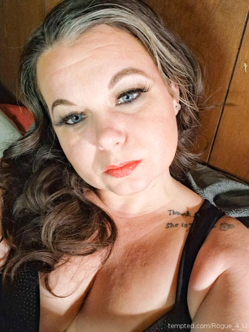 See me on Cam4 Live!!! Link in bio.  #camgirl  #adultentertainment  #livecam  #webcamshow 