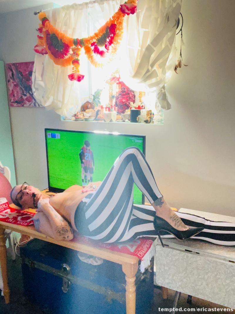 BLOW YOUR WHISTLE 001