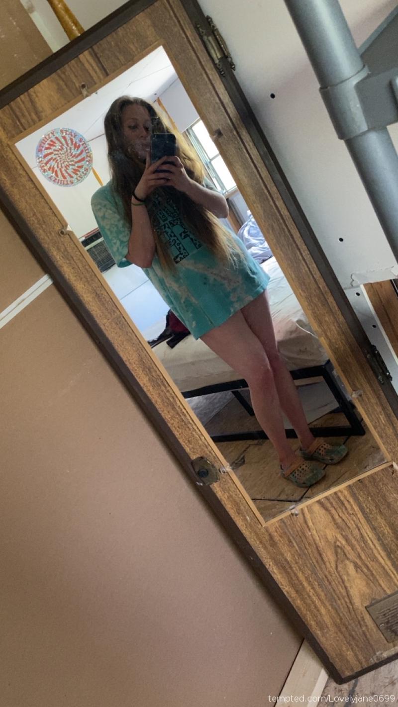 🎶 Why can’t we be friends