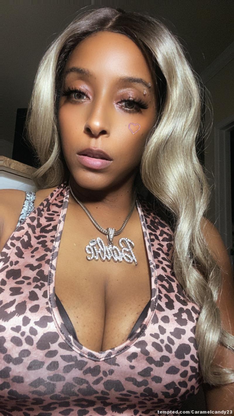 Look into my eyes when u fuck me 