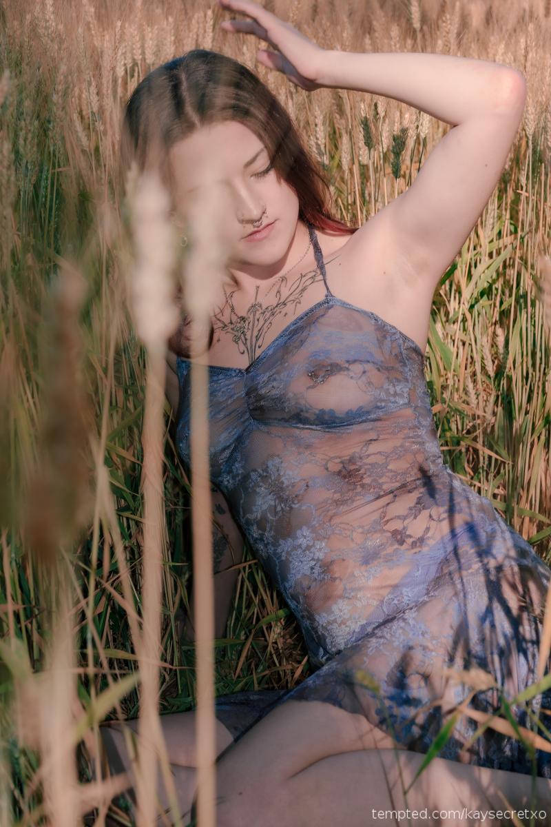 The sun hits my nipple piercings in my sheer dress 😝✨ #bodyjewelry  #sensualpiercings #outdoors #NewOnTempted #sheer  #eroticoutdoors 