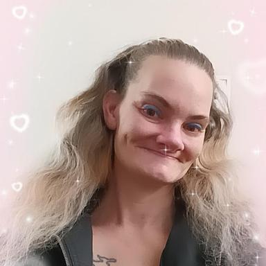Harley R Queen