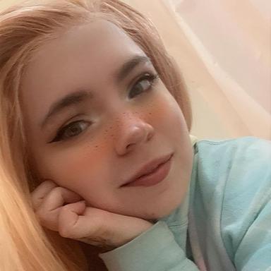 Alesha Cum