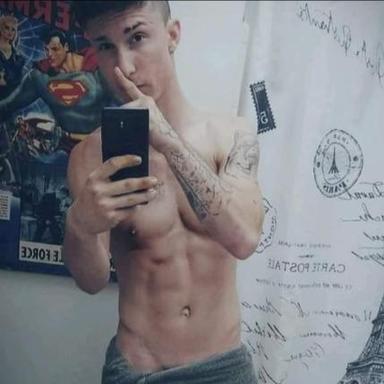Oliver Holes