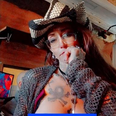 Inked fuckdoll