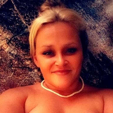 NickieB89