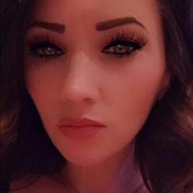 Amanda hugnkiss
