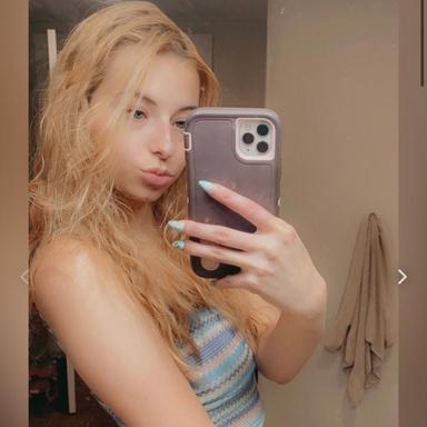 Maddie.masturbate