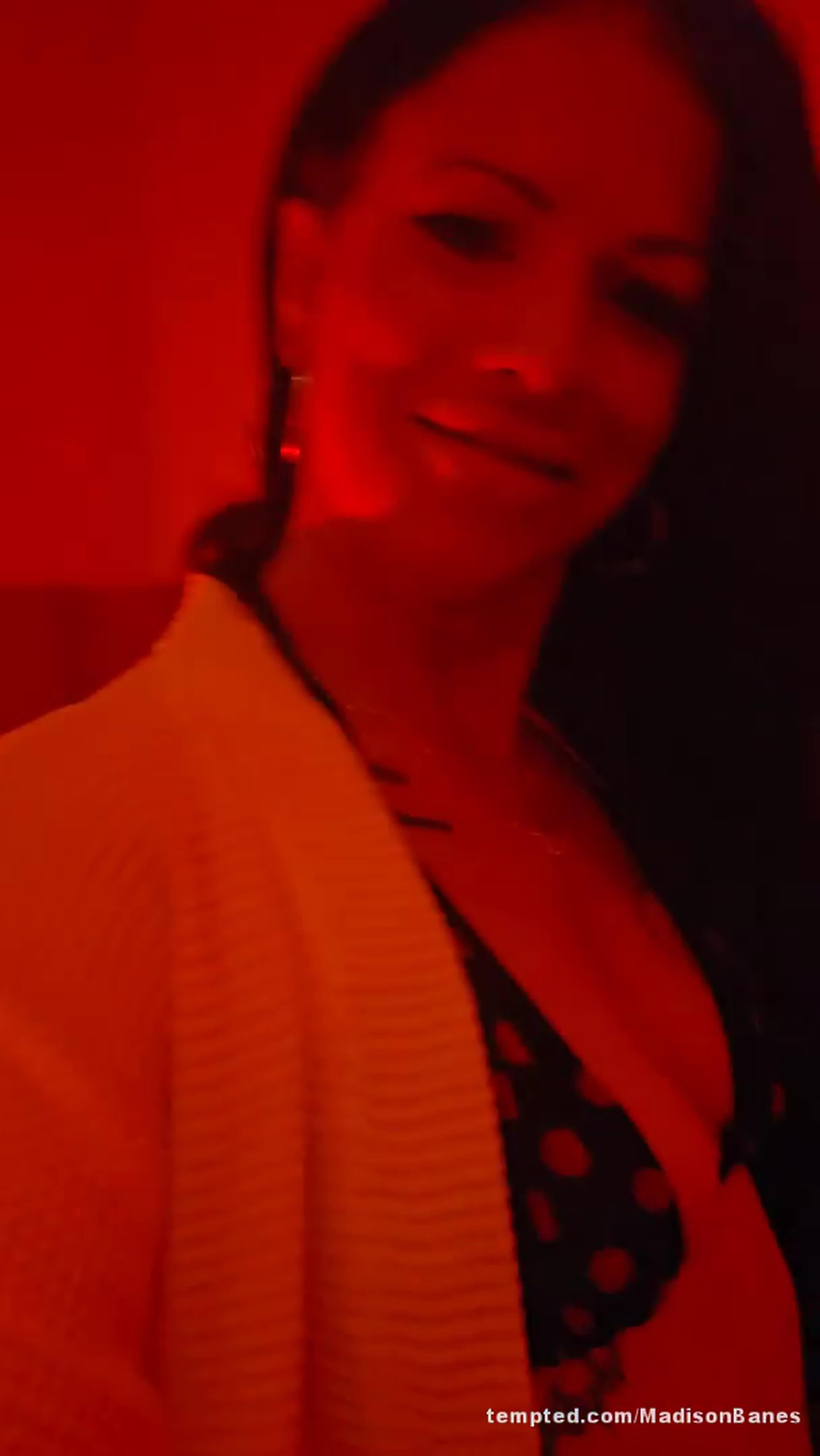 The Red room #passionateencounters #sensualmoments