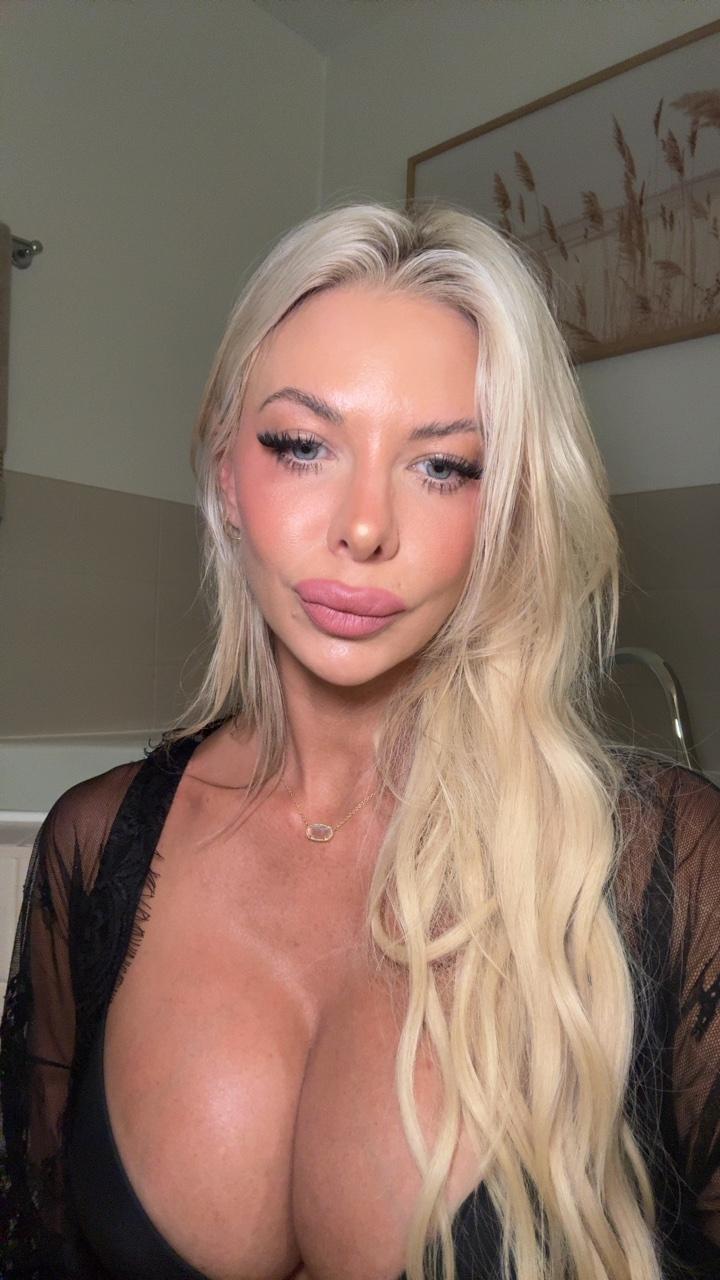 Live show from Apr 08 2026, 20:13