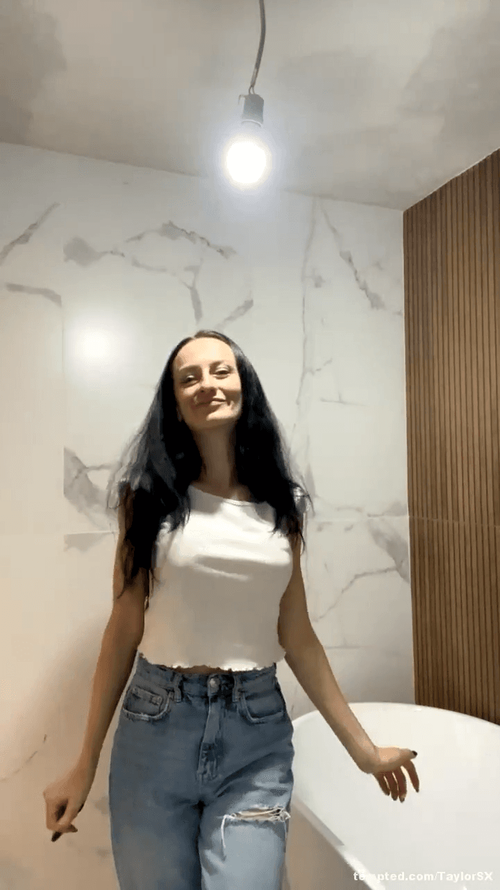 My first stream in my new home xx 💋