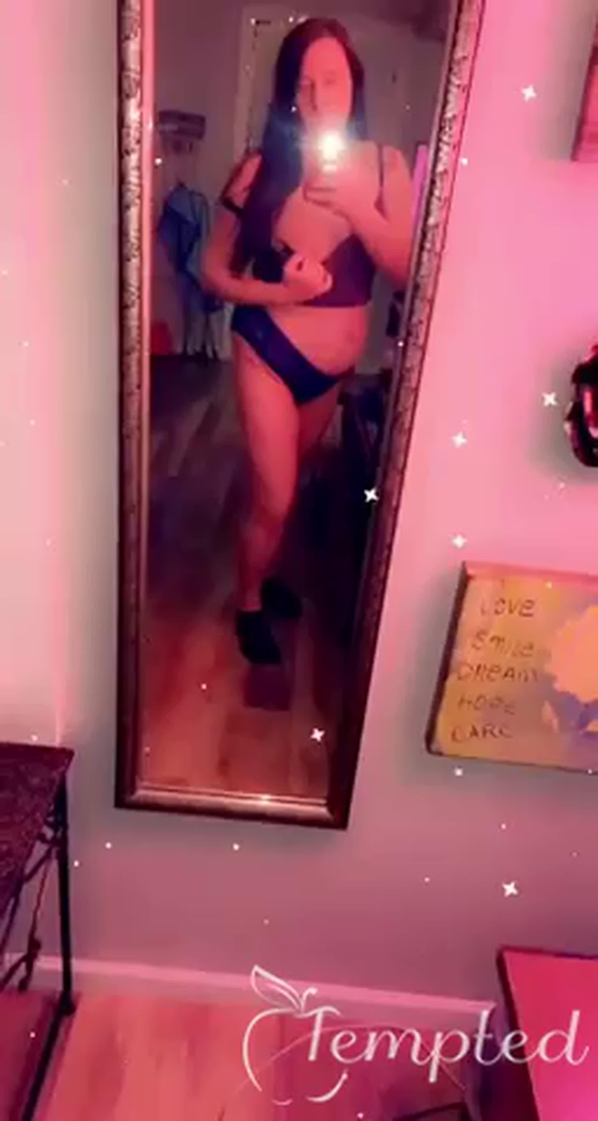 😝