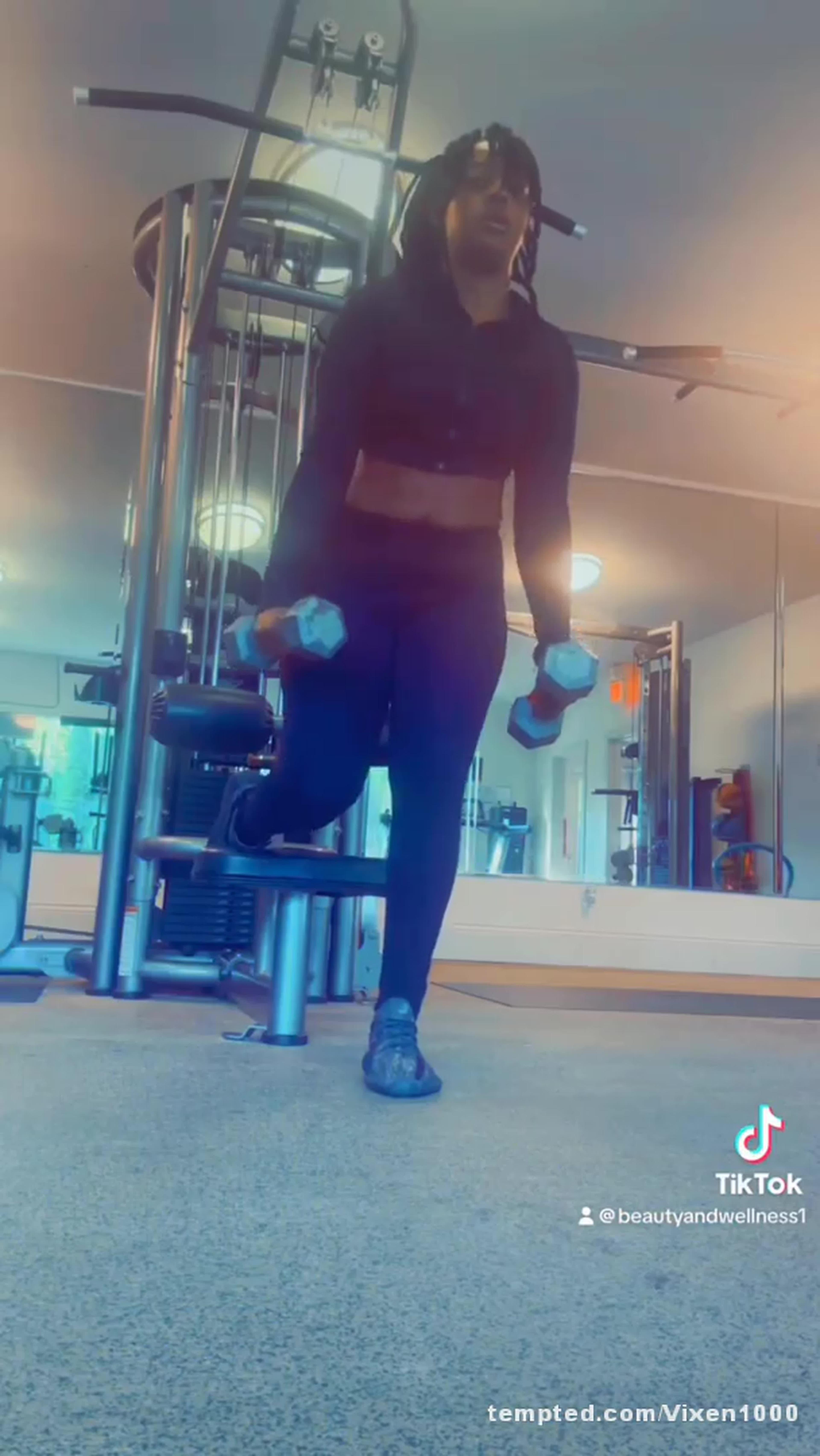 Watch me work out