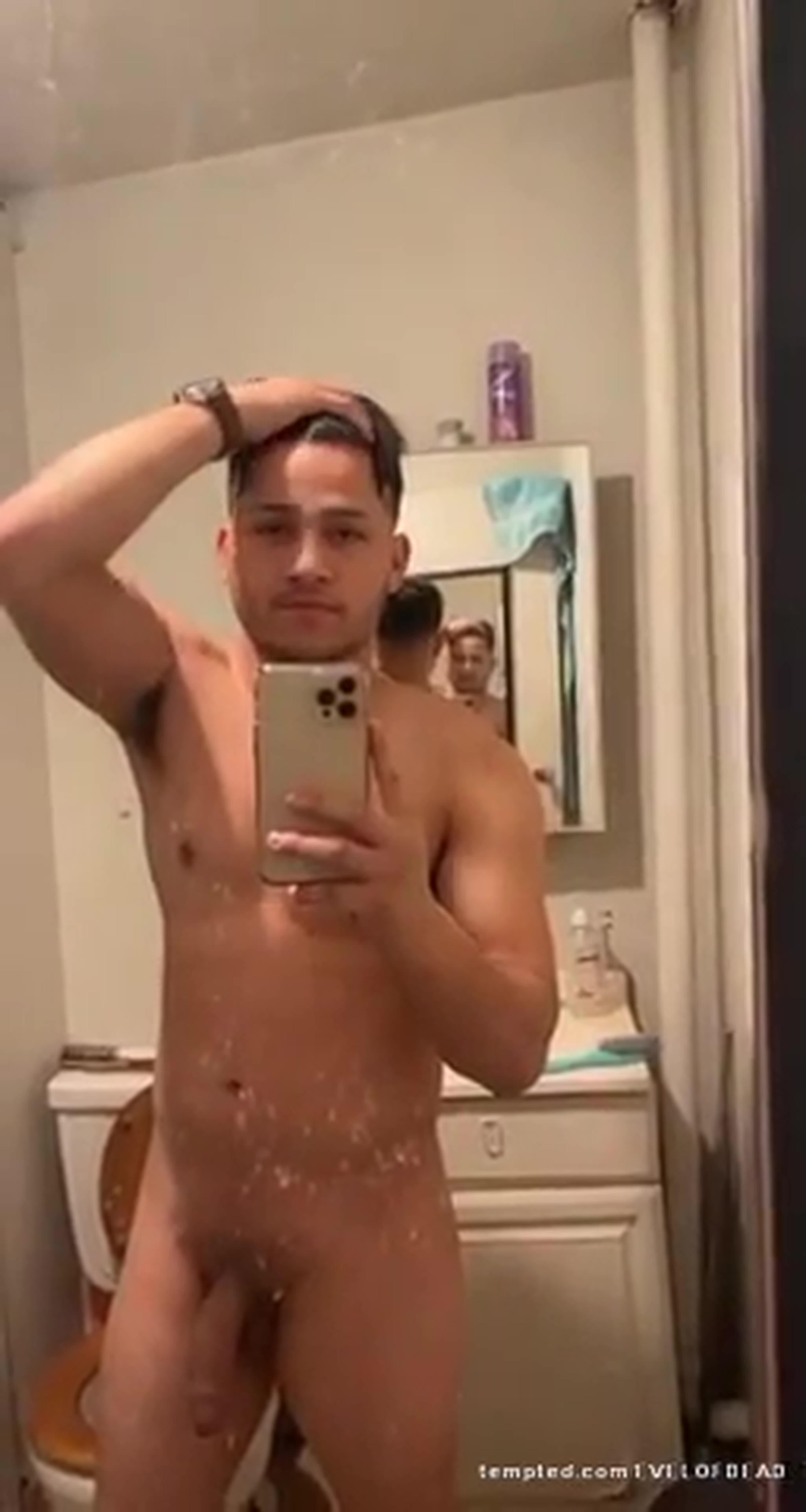 About To Shower😋