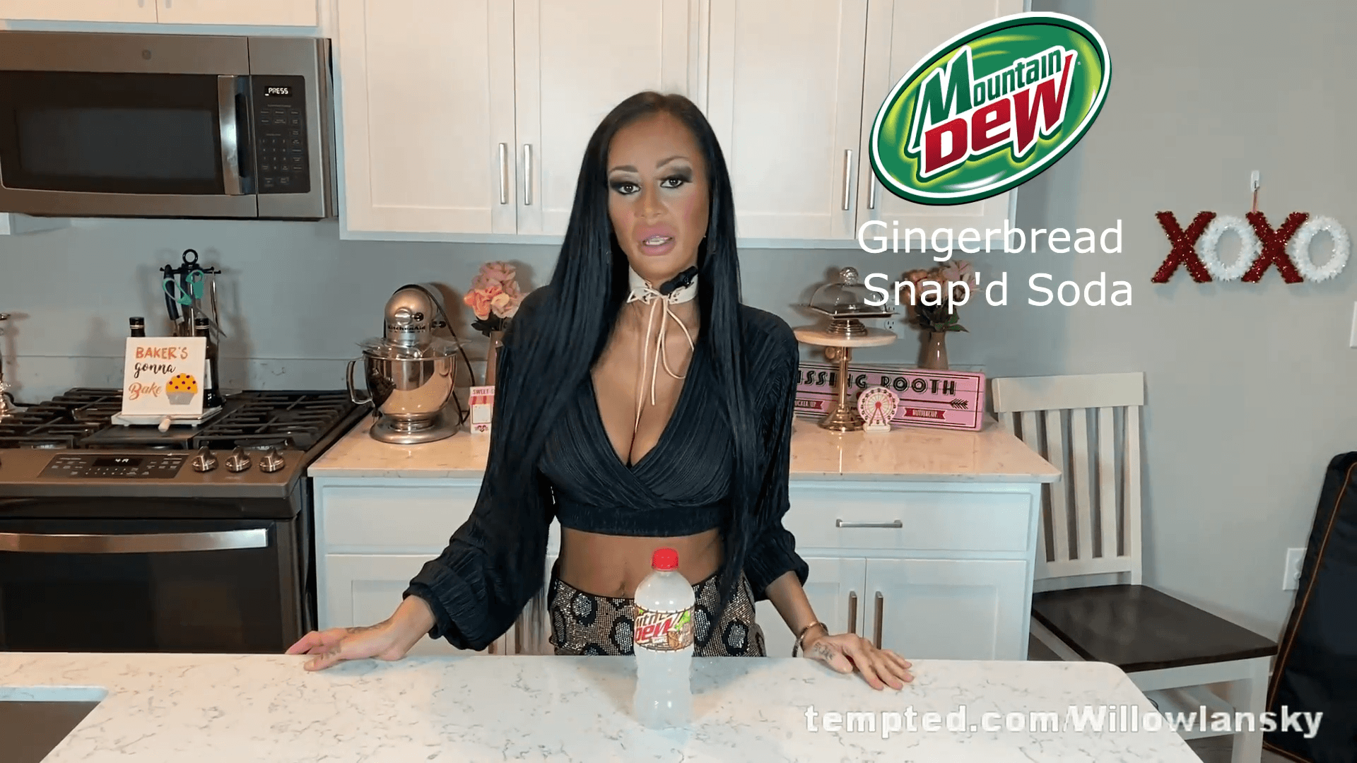 Willow Lansky Topless Food Review Mountain Dew Ginger Snap'd