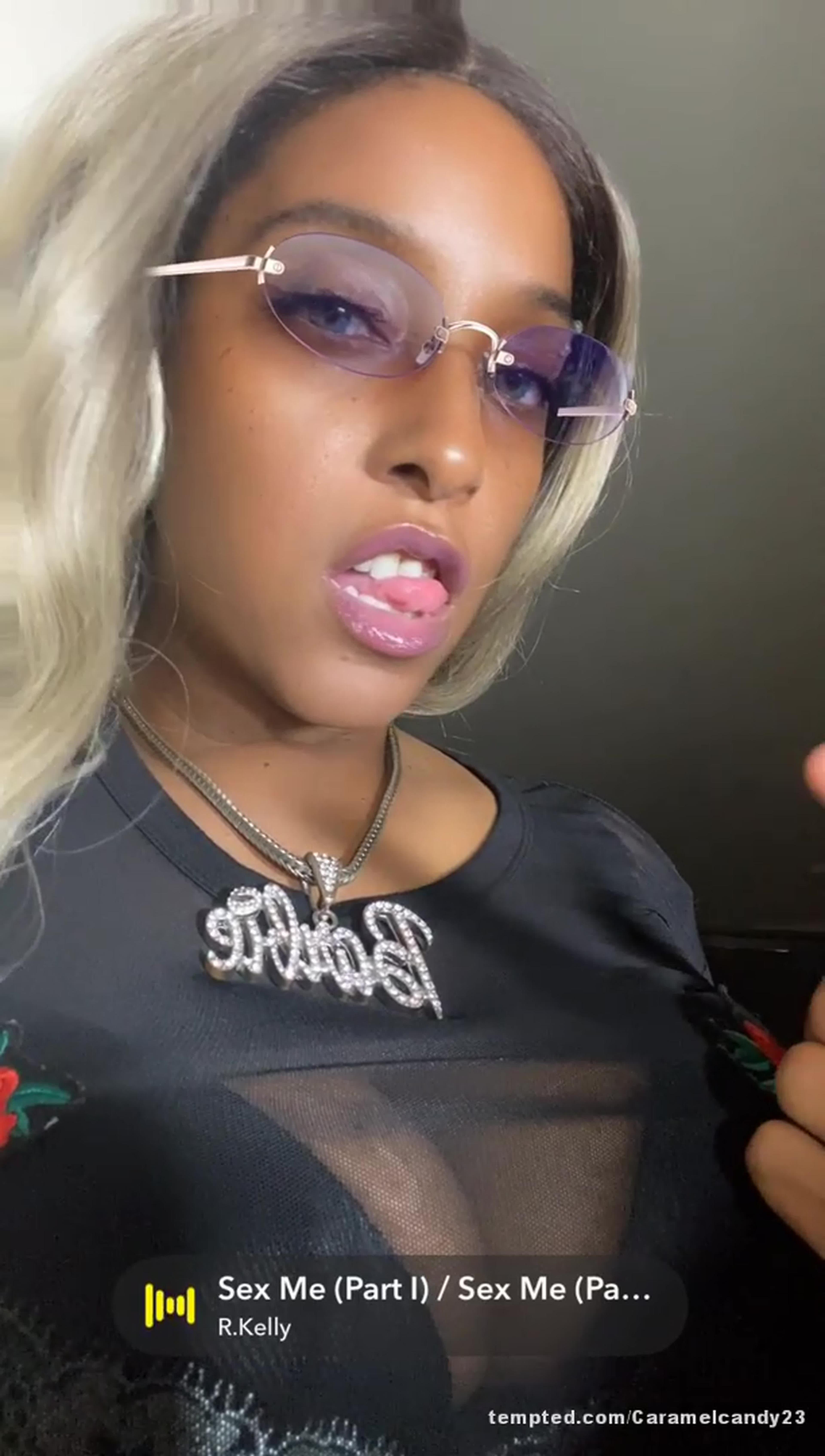 Sex me please baby