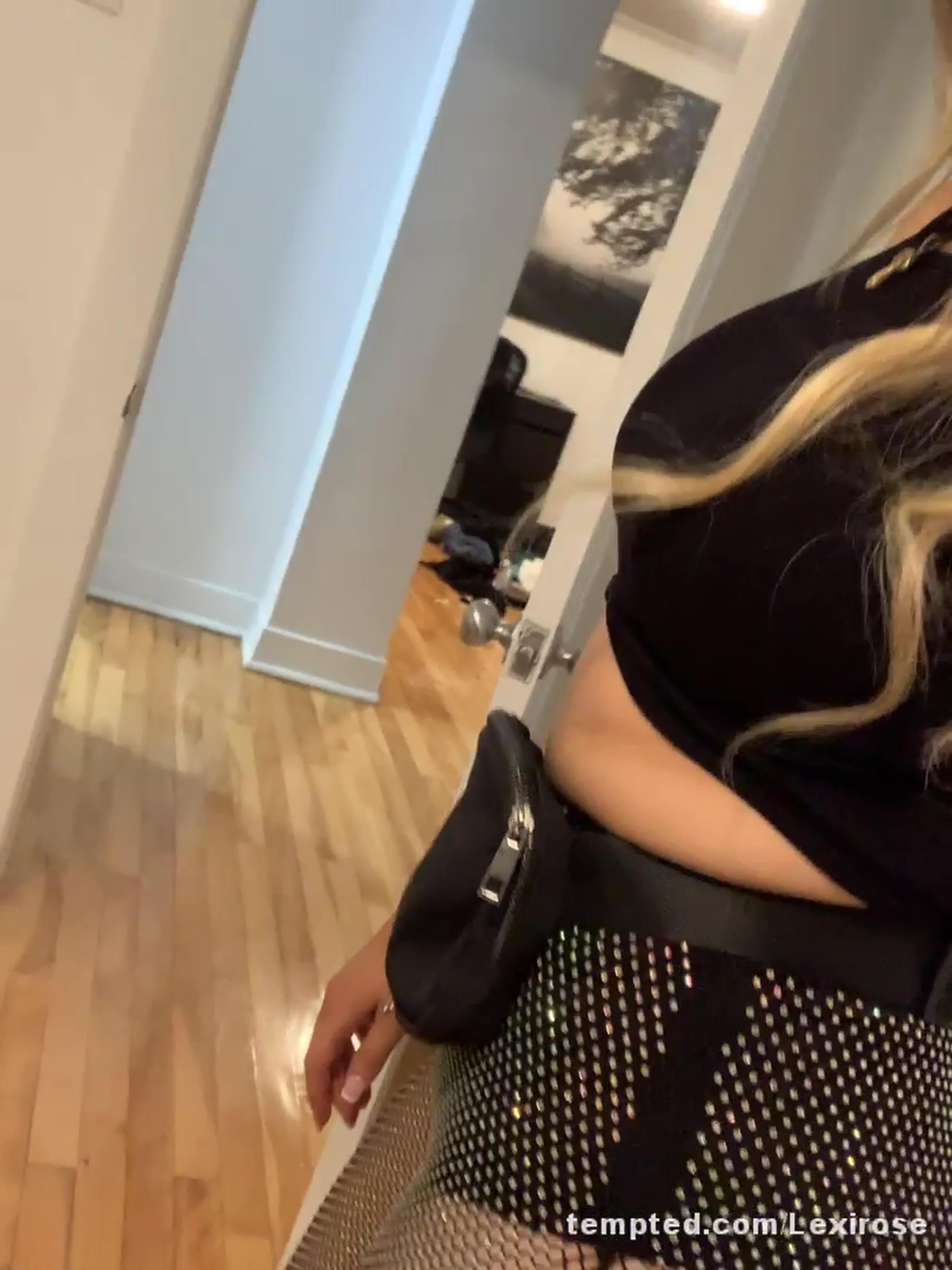 Cutie wit a booty