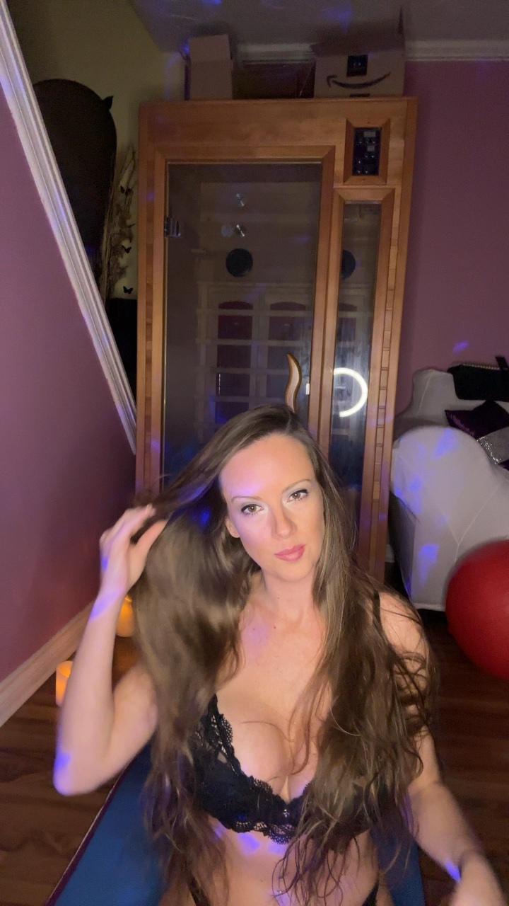 Lingerie yoga, ending nude of course