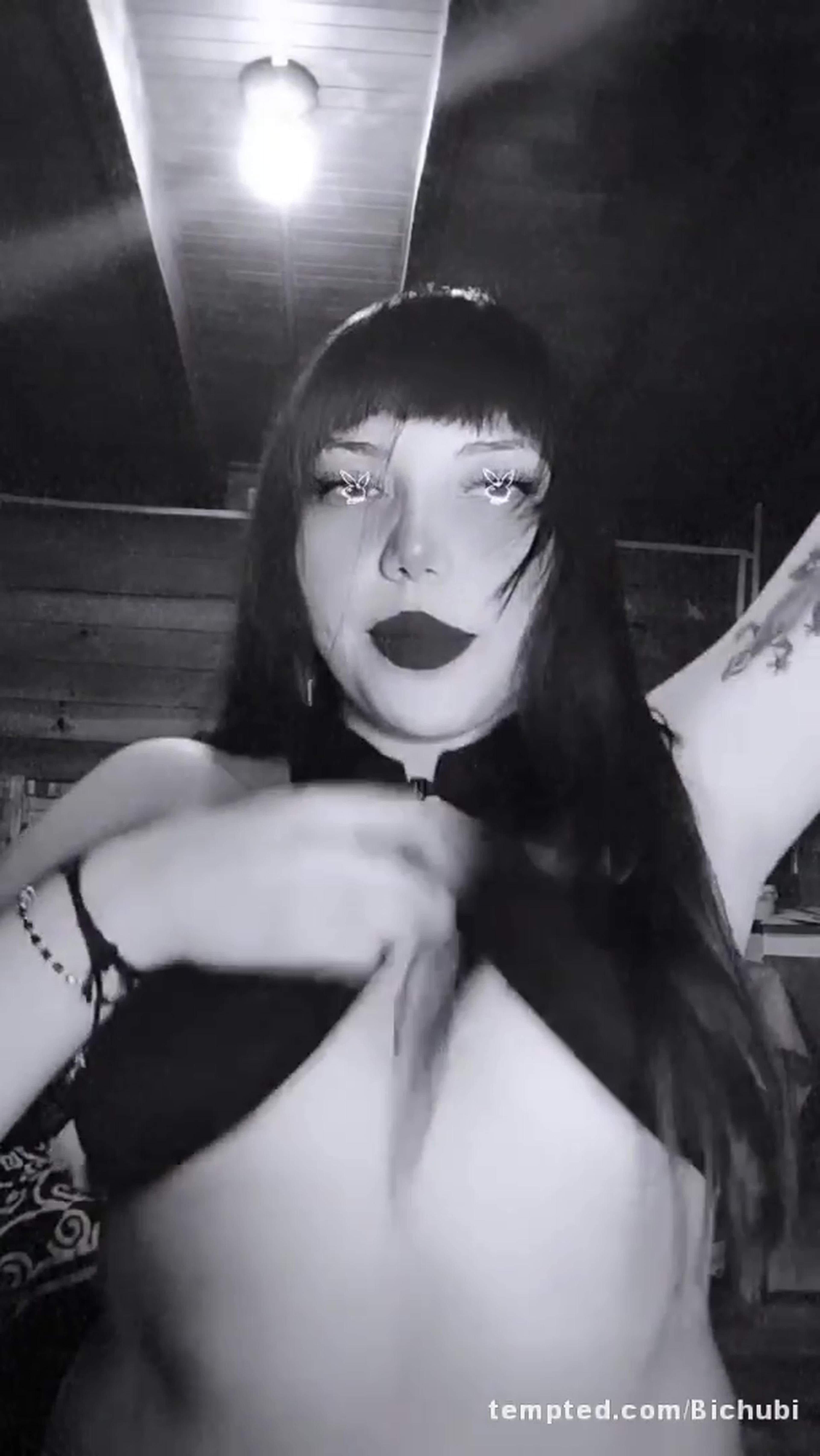 Que pasa si acercas el secador a tus botones de gomita 😛💋