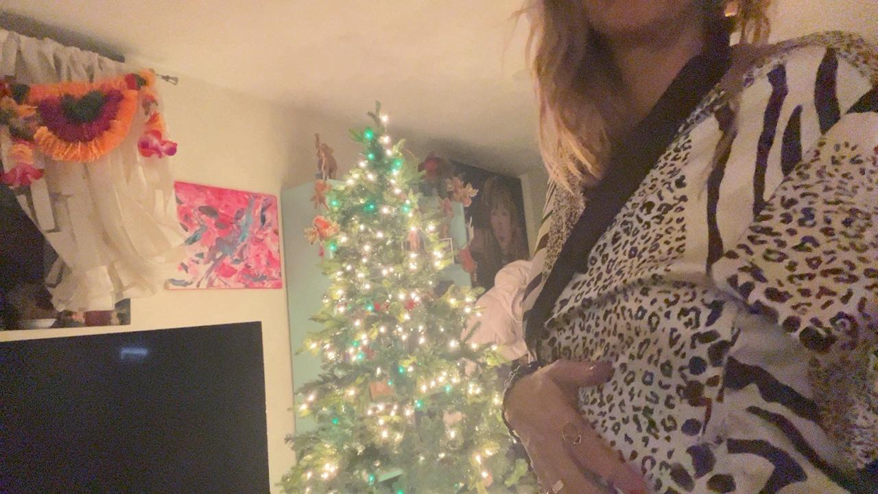 Live show from Dec 06 2025, 21:40