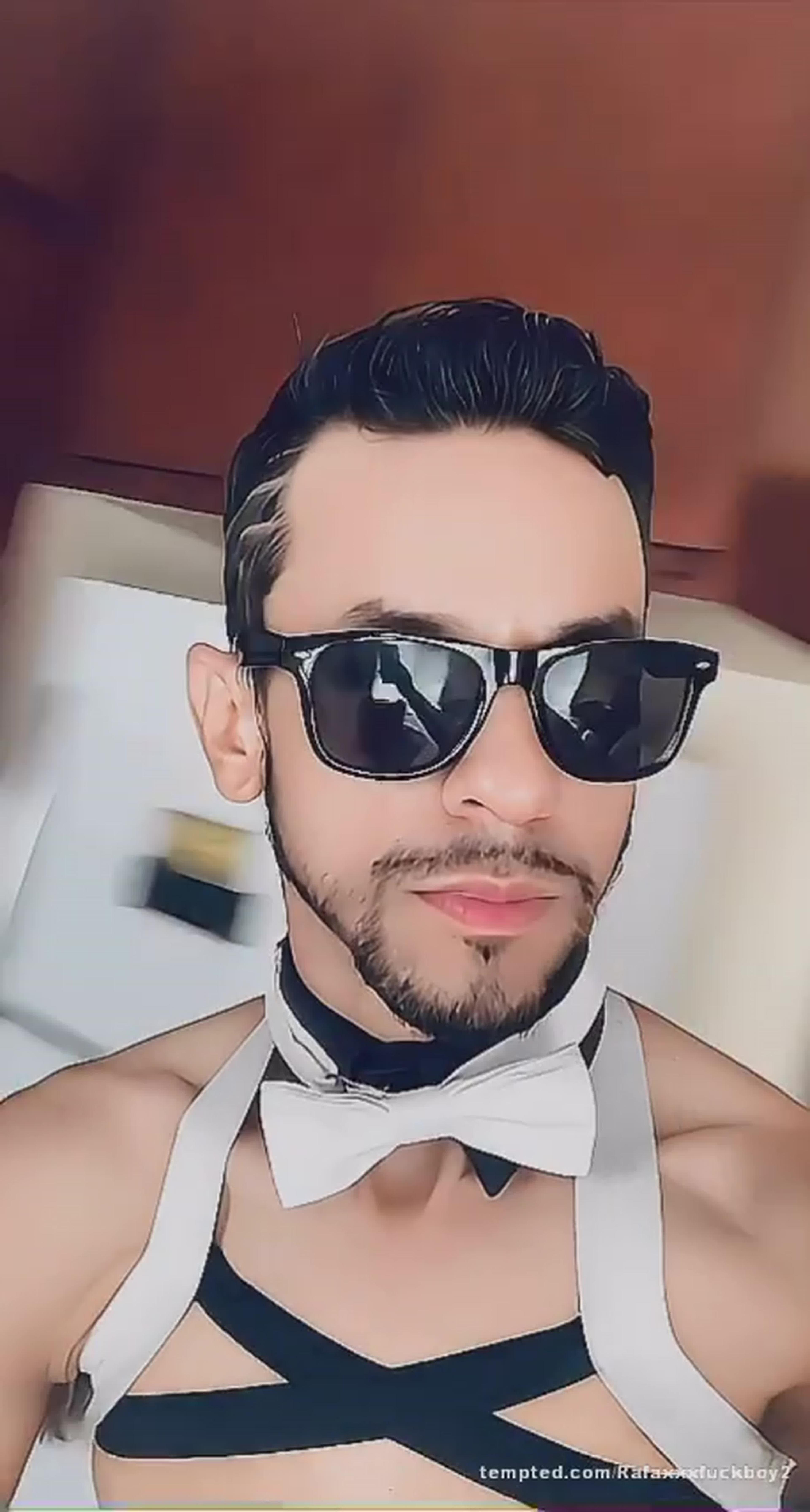 Elegante