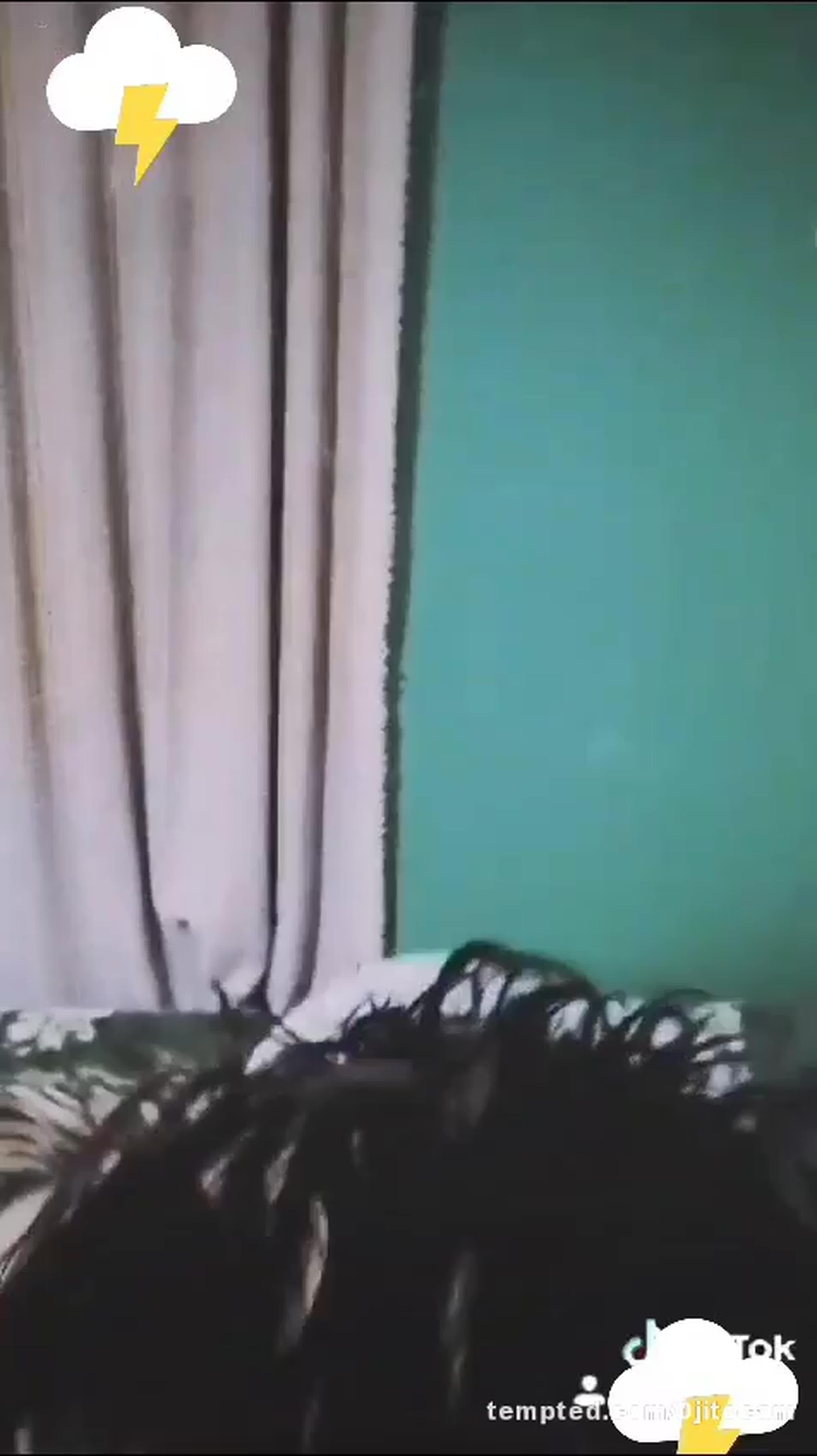 💥