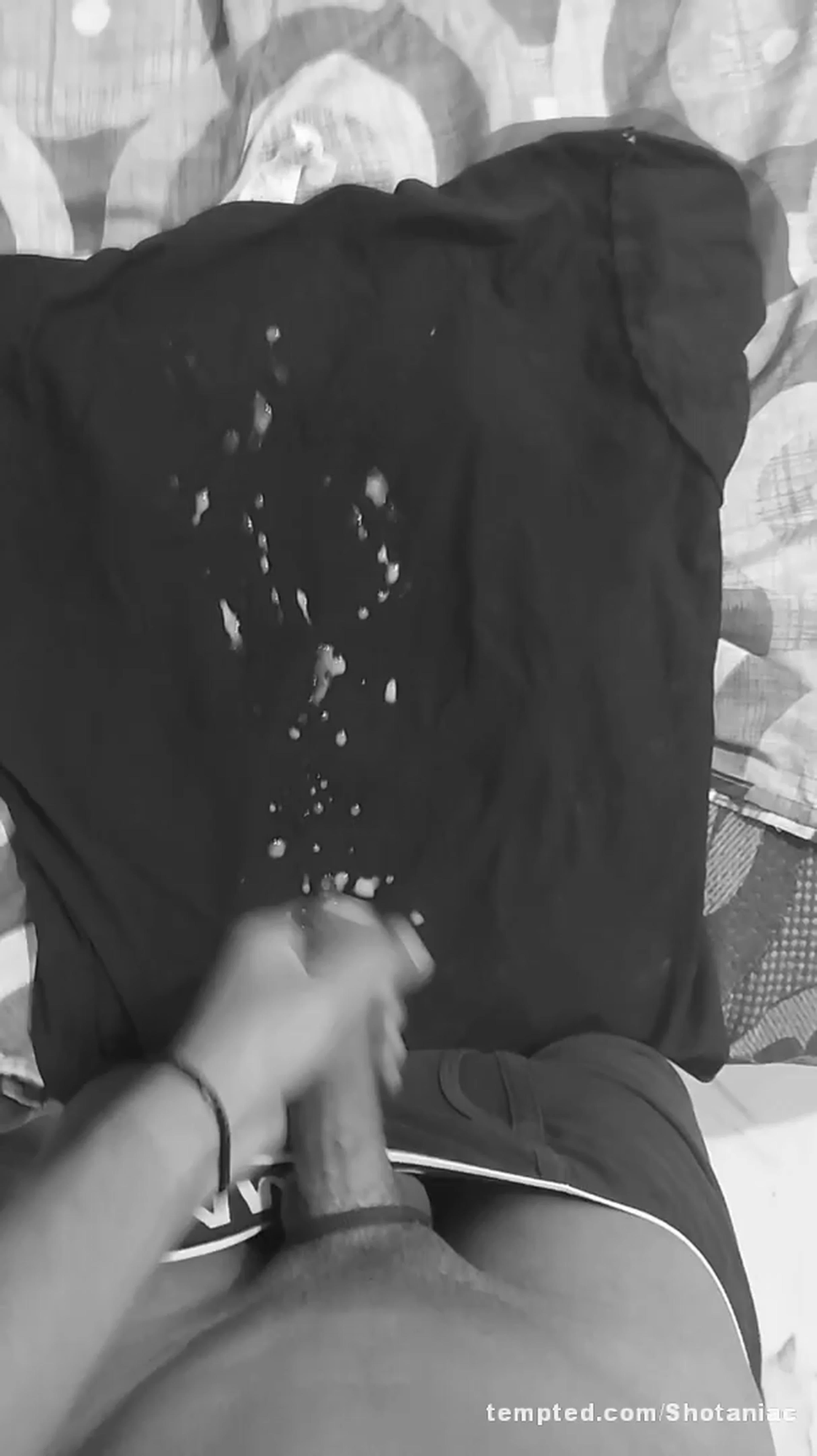 Huge Cumshot