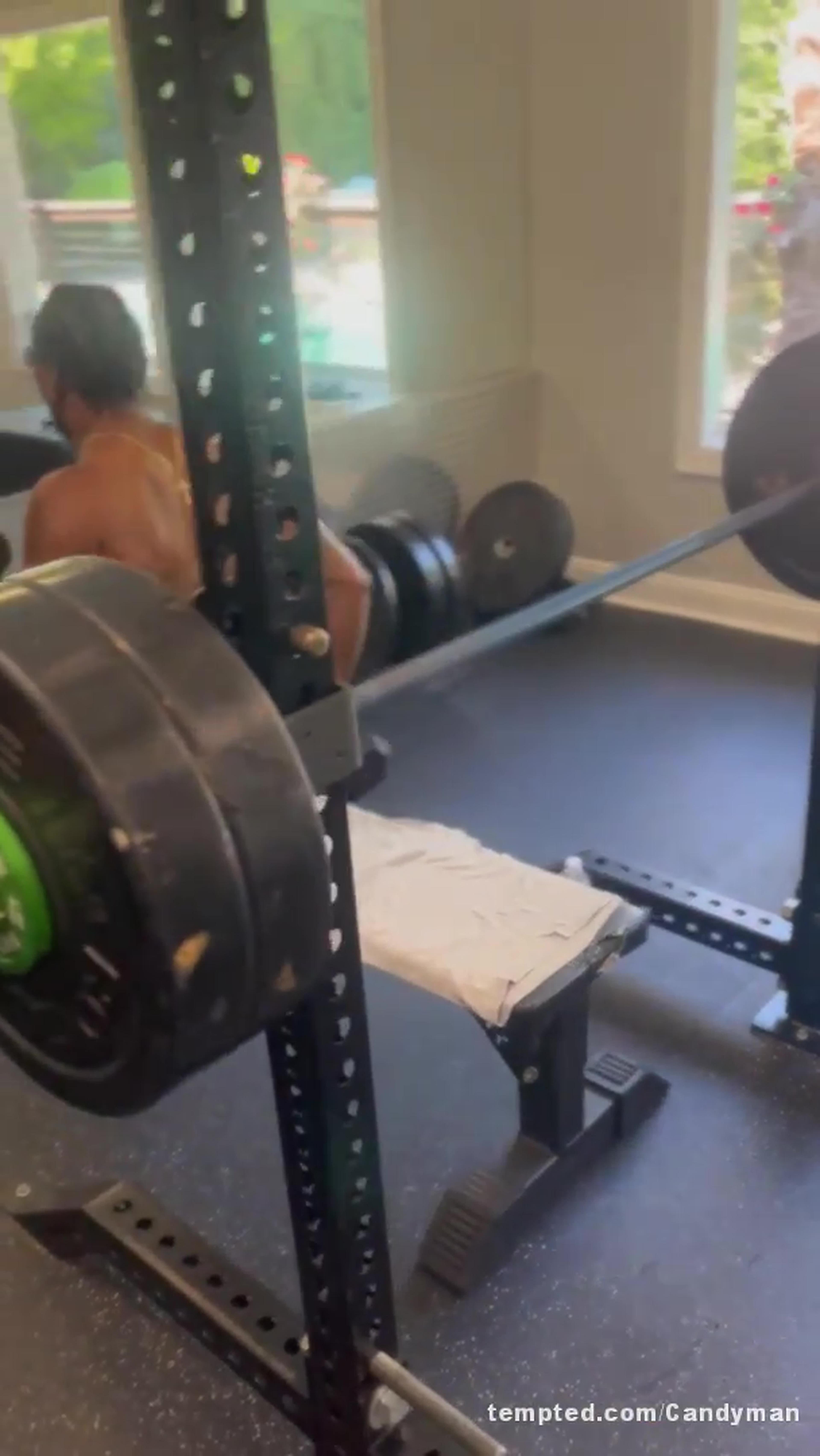 In the gym staying FINE & SEXY