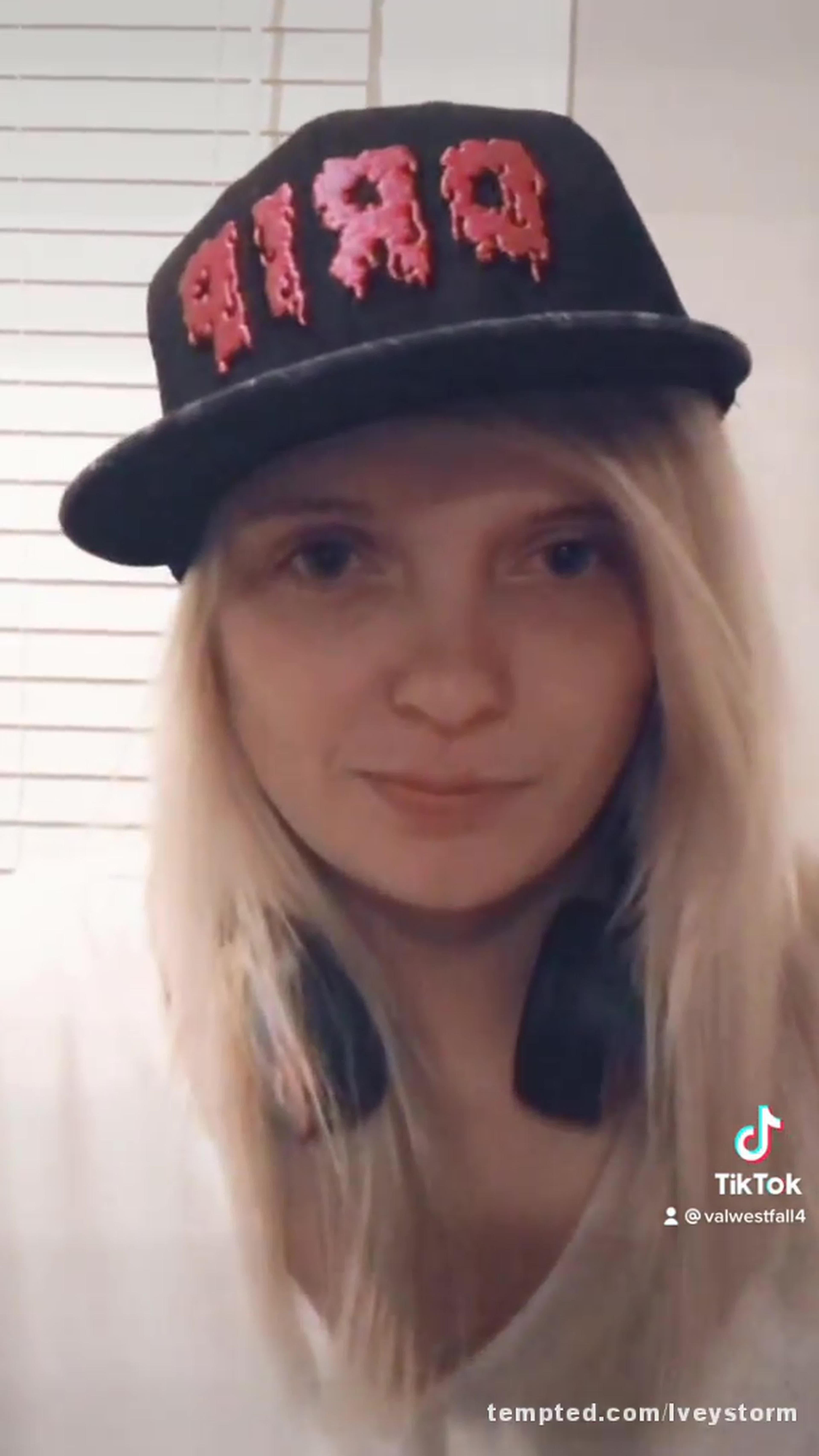 tik tok