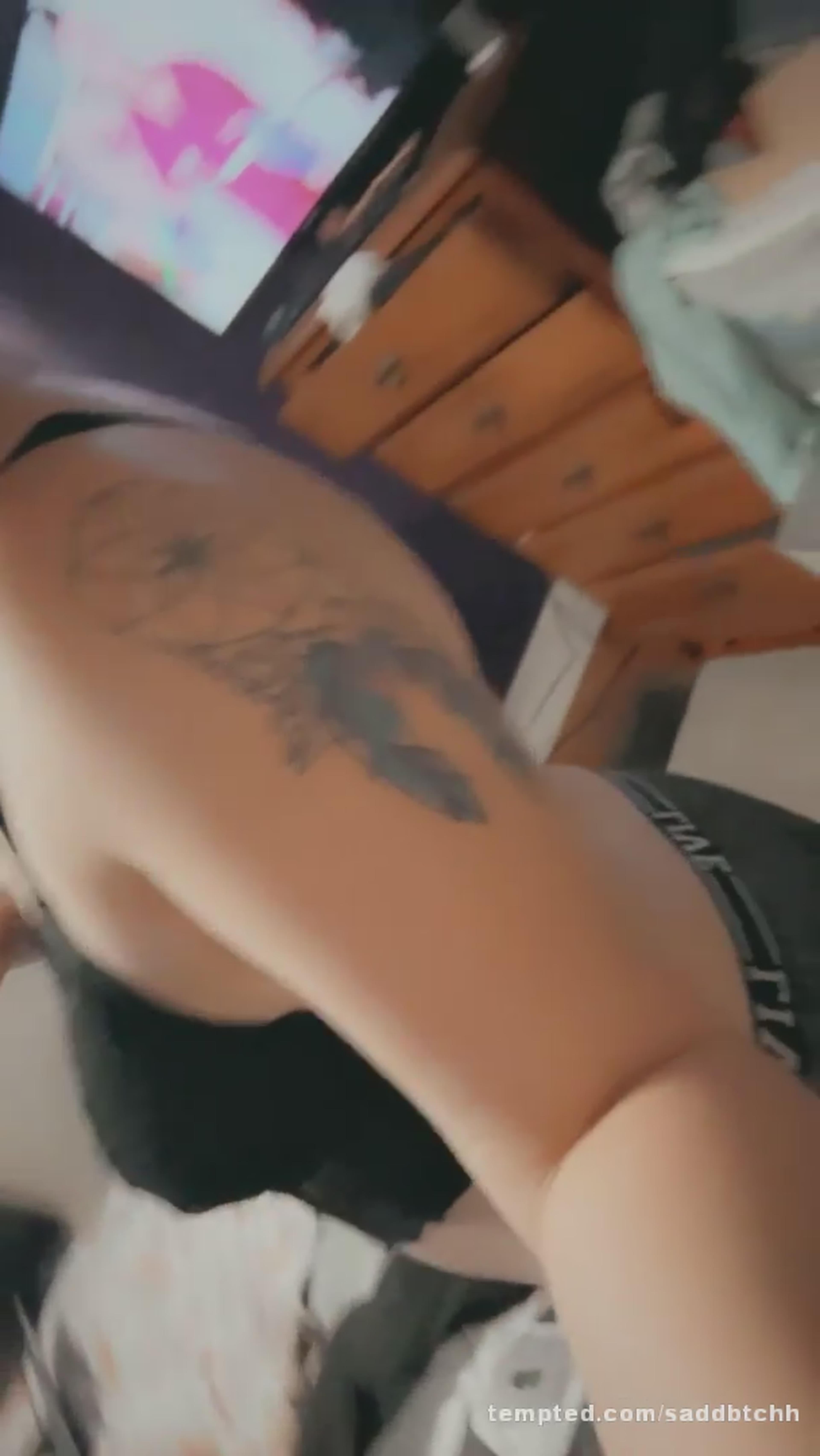 sneaak peek