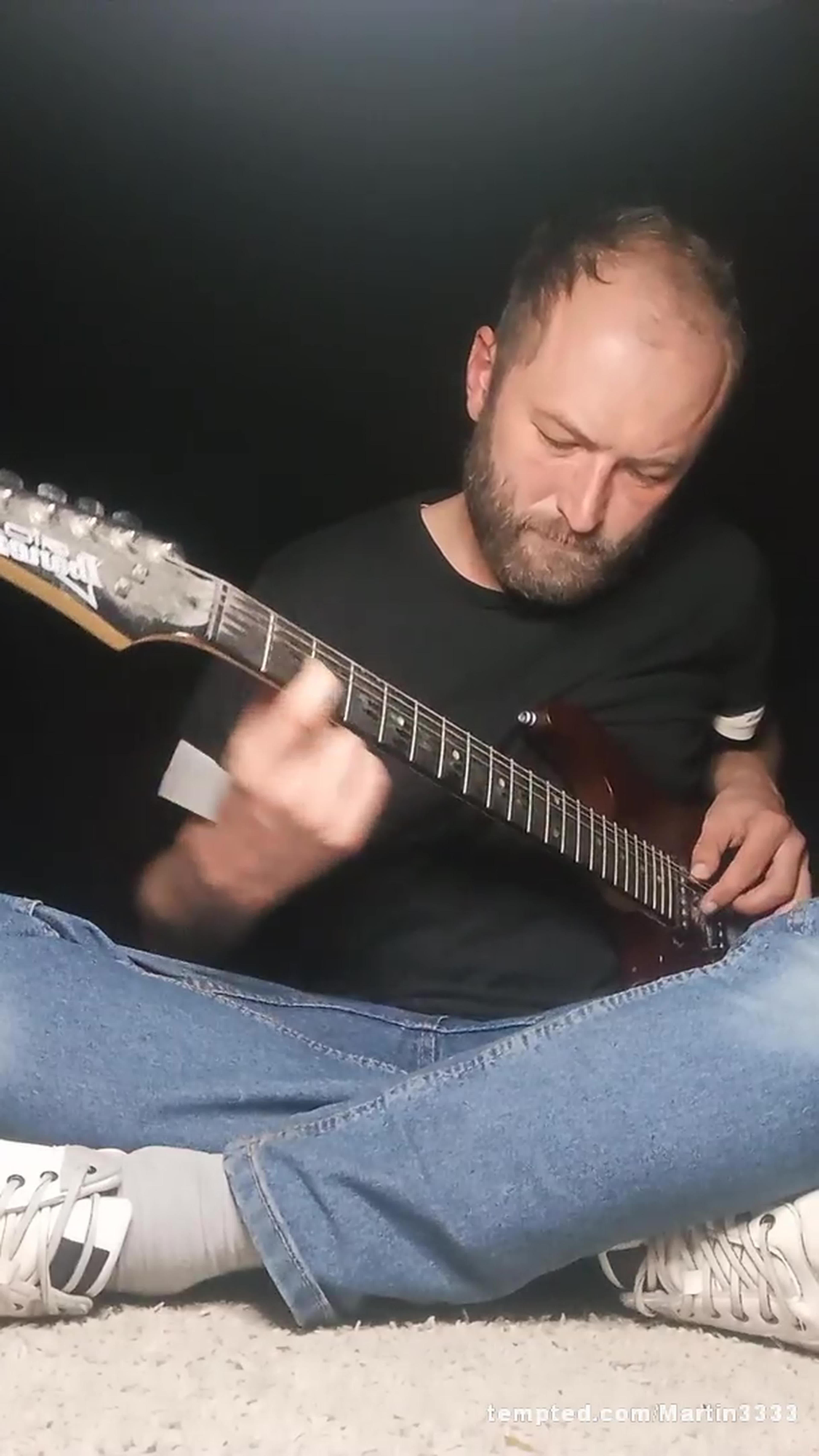 Funny Guitars playing